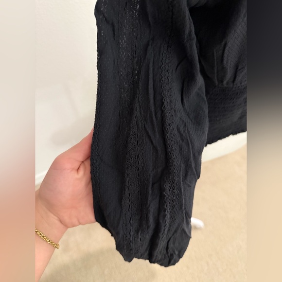 Hollister Black Embellished Long Sleeve Blouse - Picture 5 of 7